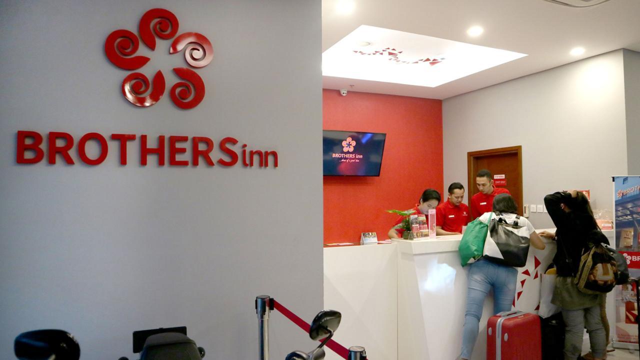Brothers Inn Sukoharjo Buitenkant foto